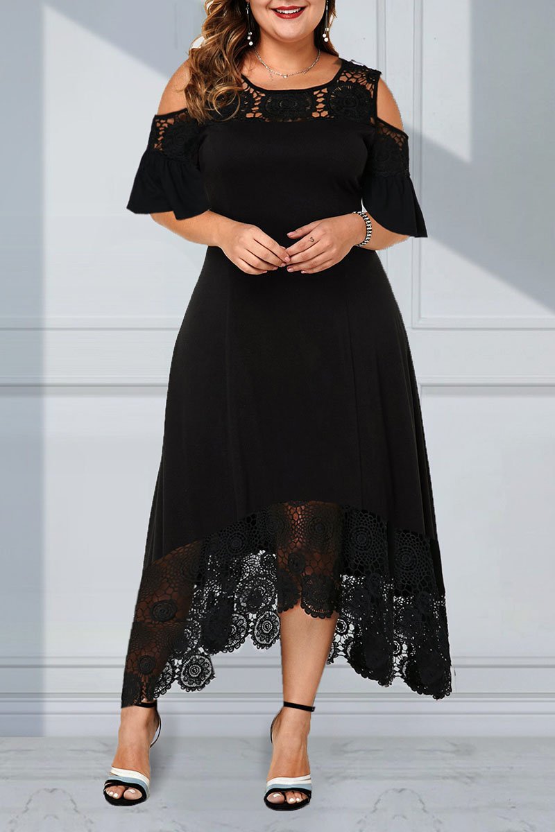 Nagy csipke hosszú ruha csipkevarrással, hosszú váll